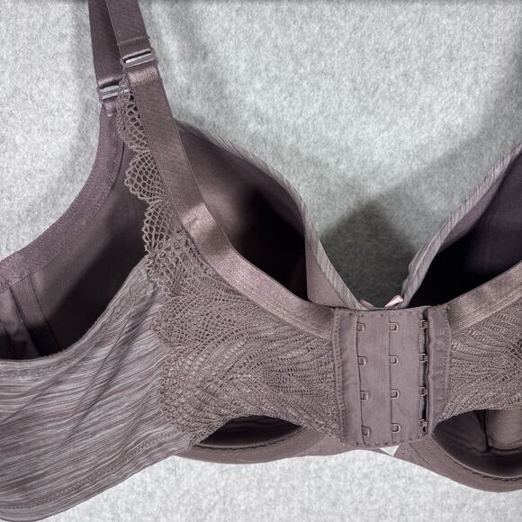 Cacique Bra 48C Purple Lace Lightly Lined Balconette Underwire Molded Padded - Picture 5 of 10